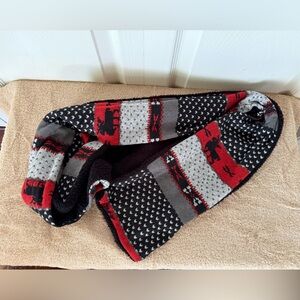 Source Unknown Red Black Gray Patterned Knit Scarf Wrap